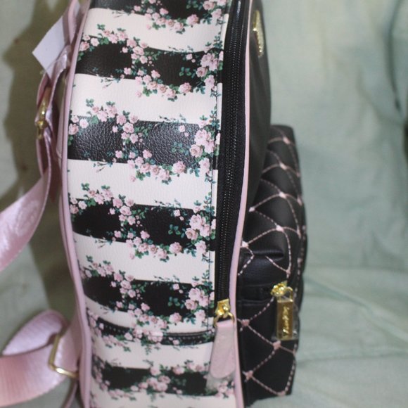 NWT Betsey Johnson Small Backpack Quilted Front Floral & Striped & Change Purse main image 4